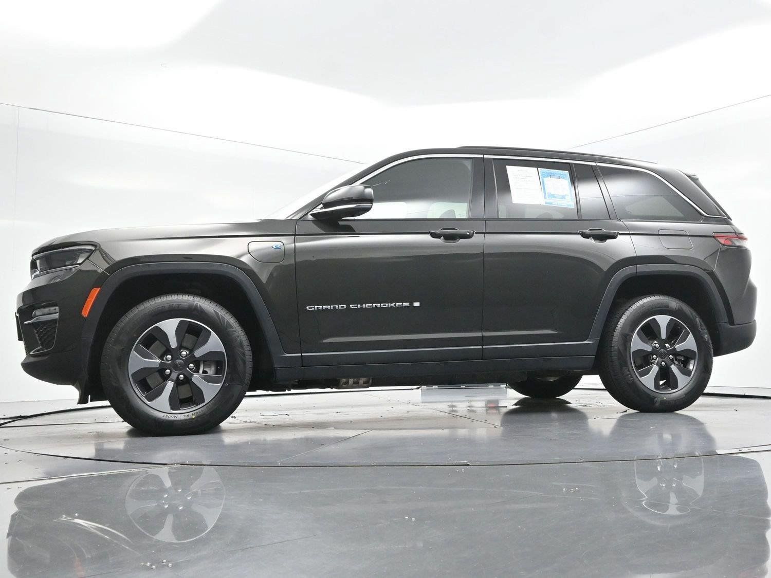 Used 2024 Jeep Grand Cherokee Limited 4xe AWD/4WD image 51