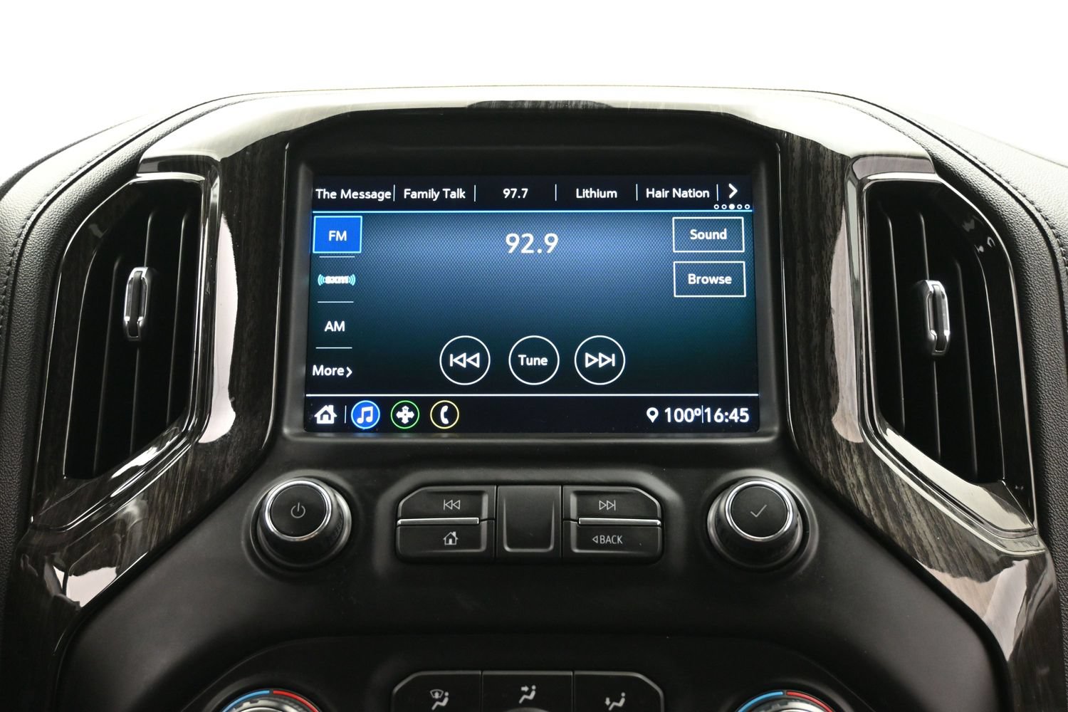 Used 2021 Chevrolet Silverado 1500 LT Trail Boss w/ Bed Protection Package AWD/4WD image 29