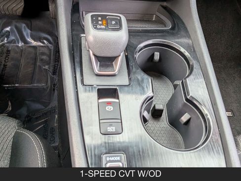 Certified 2025 Nissan Rogue SV image 16