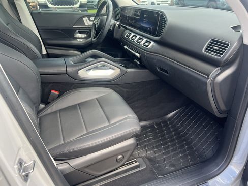 Used 2024 Mercedes-Benz GLE 450 4MATIC image 16