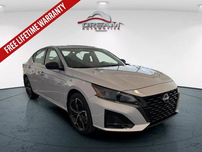 New 2025 Nissan Altima 2.5 SR w/ SR Premium Package