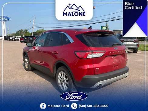Used 2022 Ford Escape SE w/ Cold Weather Package AWD/4WD image 4