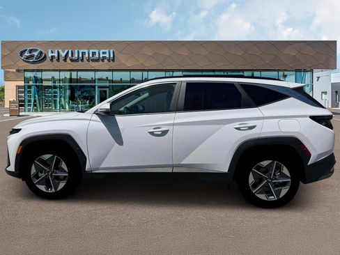 New 2026 Hyundai Tucson SEL FWD image 3