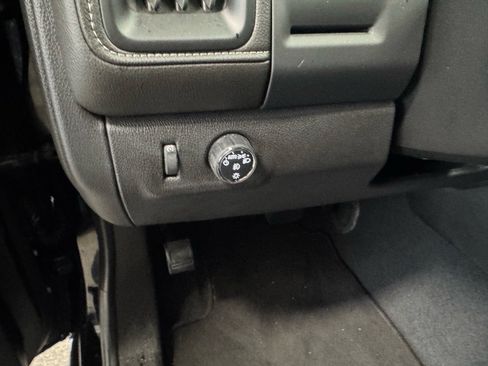 Used 2022 GMC Canyon Elevation w/ Trailering Package RWD image 15