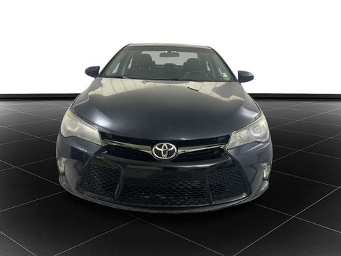 Used 2017 Toyota Camry SE image 8