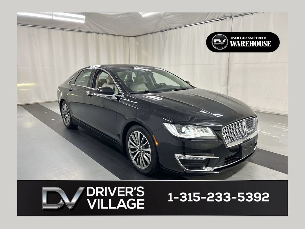 Used 2020 Lincoln MKZ AWD image 1