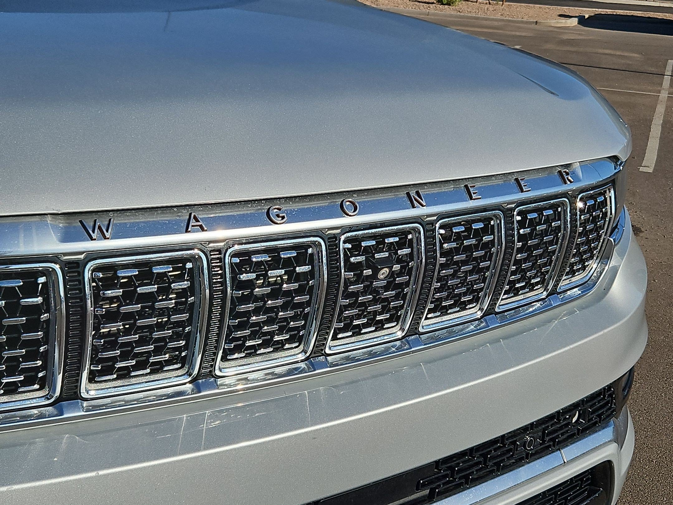 Used 2022 Jeep Grand Wagoneer Series III AWD/4WD image 13