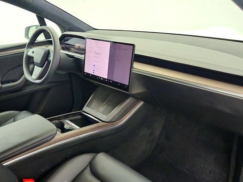 Used 2022 Tesla Model X AWD/4WD image 29