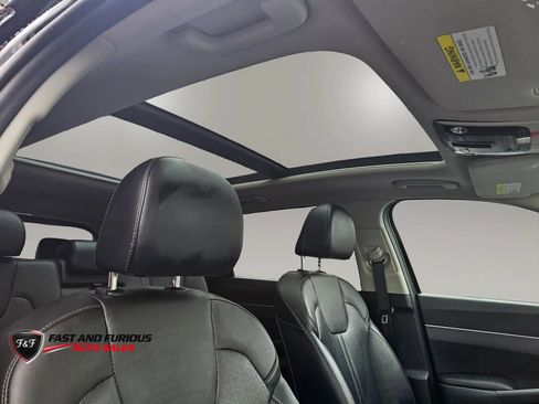 Used 2022 Kia Sorento S w/ Panoramic Sunroof Package FWD image 15