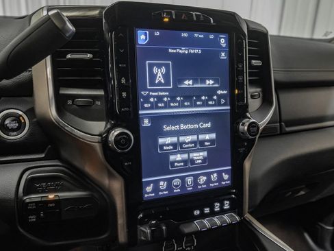 Used 2020 RAM 3500 Laramie image 25