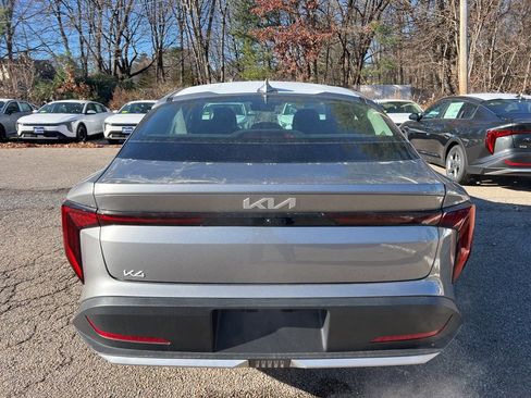 New 2025 Kia K4 LXS image 3