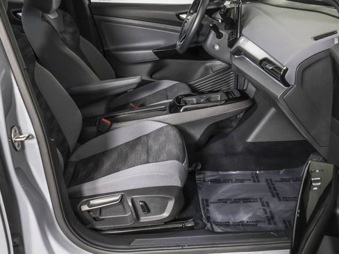 Used 2022 Volkswagen ID.4 Pro image 43