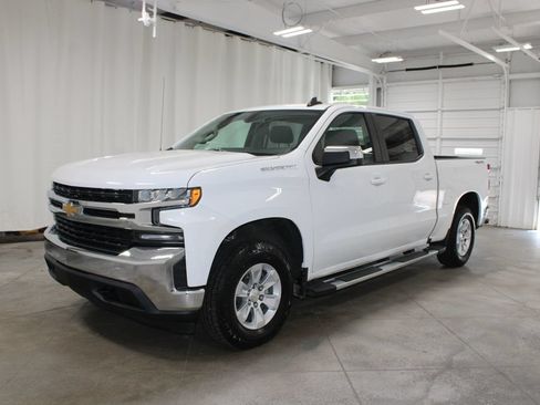 Used 2019 Chevrolet Silverado 1500 LT w/ All-Star Edition AWD/4WD image 4
