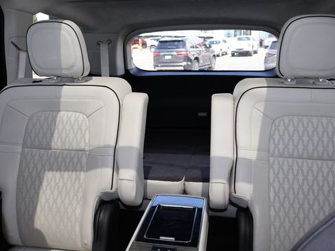 Used 2020 Lincoln Aviator Black Label w/ Dynamic Handling Package AWD/4WD image 56