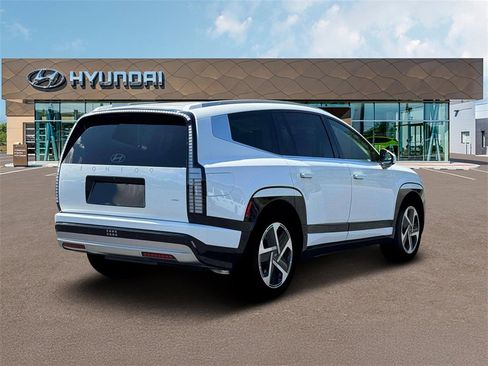 New 2026 Hyundai Ioniq 9 Limited image 7