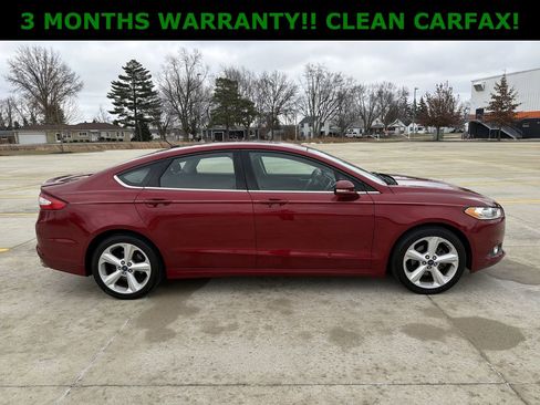 Used 2015 Ford Fusion SE w/ Equipment Group 201A image 30