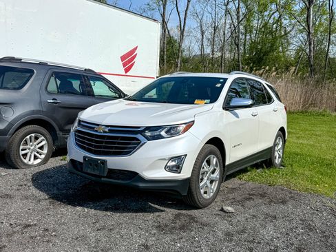 Used 2021 Chevrolet Equinox Premier AWD/4WD image 10