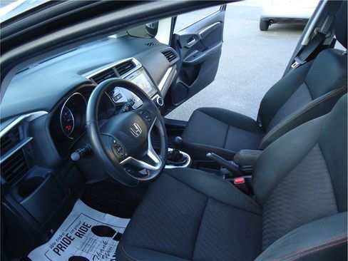 Used 2018 Honda Fit Sport image 19