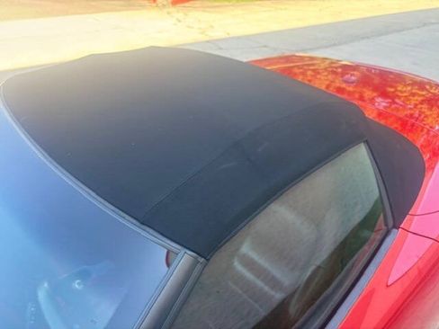 Used 2005 Chevrolet Corvette Convertible w/ Preferred Equipment Group RWD image 11