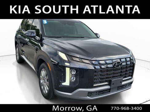 Used 2023 Hyundai Palisade SE AWD/4WD image 1