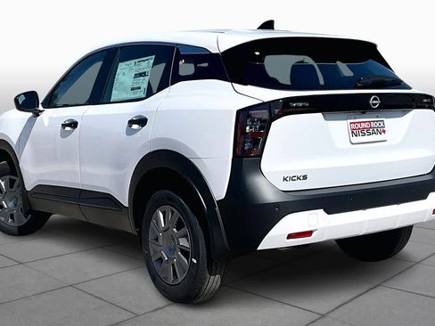 New 2026 Nissan Kicks S image 7