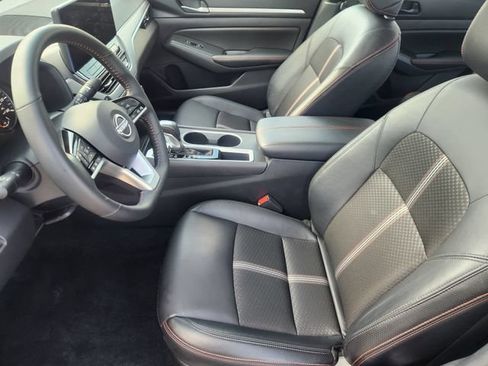 Used 2026 Nissan Altima 2.5 SR FWD image 13