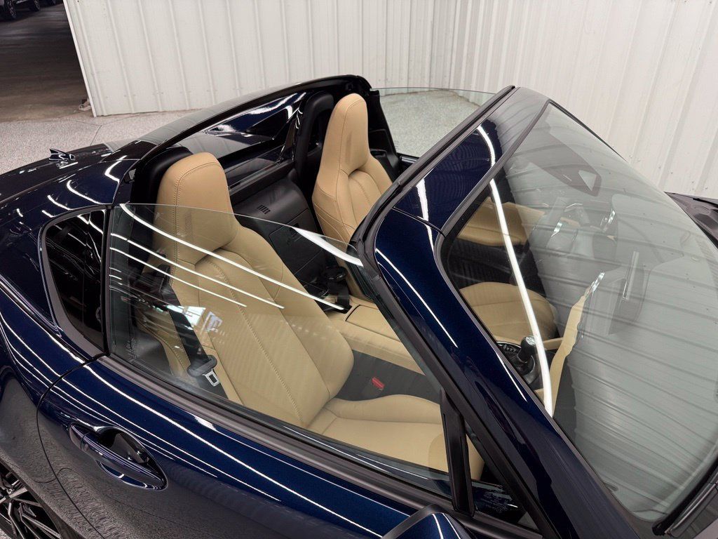 Used 2026 MAZDA MX-5 Miata RF Grand Touring RWD image 9