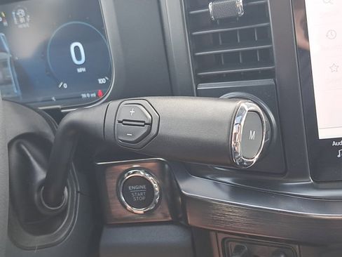 New 2026 Ford F250 Lariat w/ Lariat Ultimate Package image 33