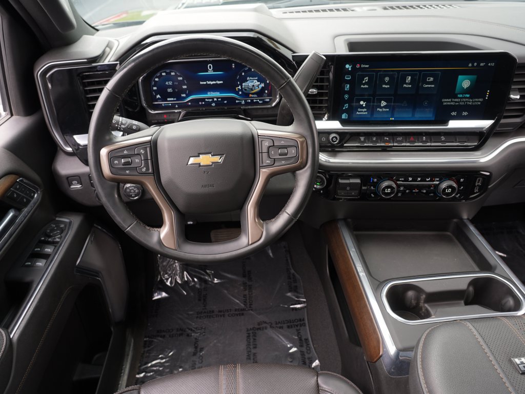 Used 2024 Chevrolet Silverado 3500 High Country w/ High Country Premium Package AWD/4WD image 22