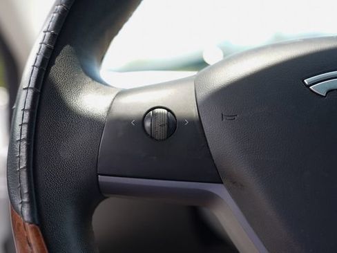 Used 2019 Tesla Model 3 RWD image 29