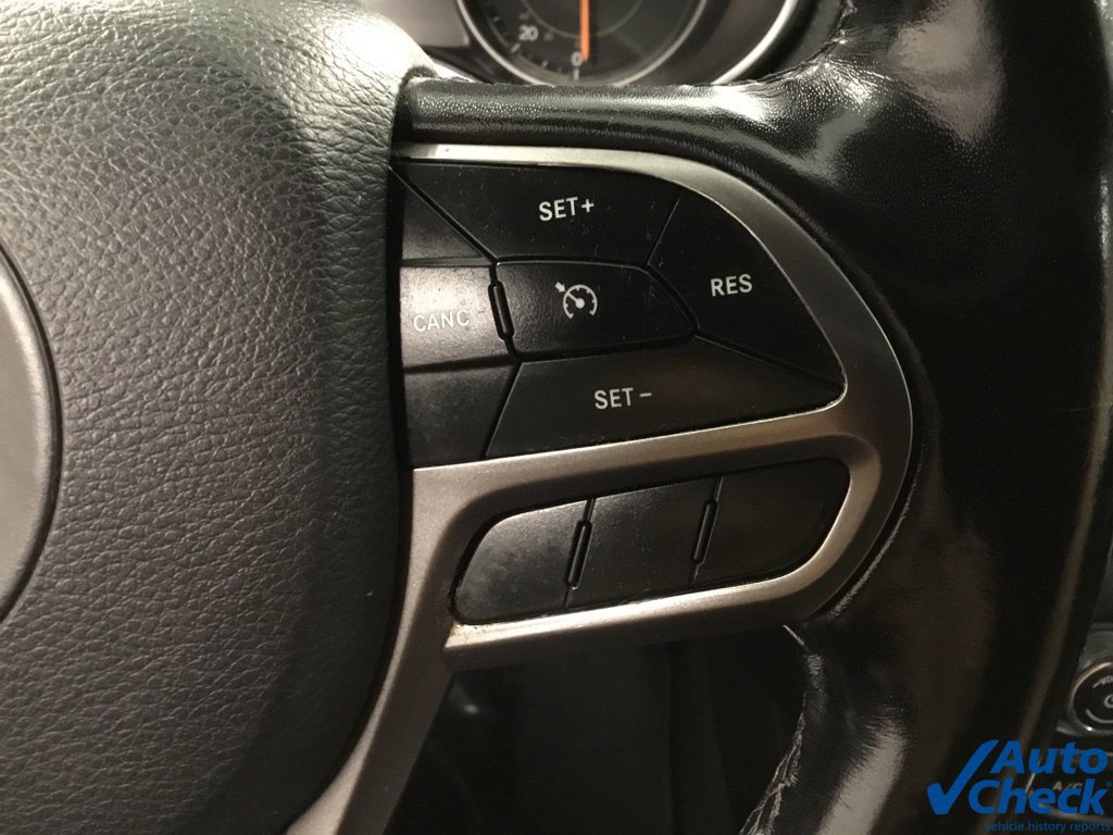 Used 2020 Jeep Cherokee Limited AWD/4WD image 48