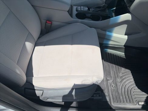 Used 2019 Hyundai Tucson SE AWD/4WD image 28