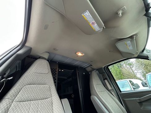 New 2025 GMC Savana 2500 w/ Driver Convenience Package image 25