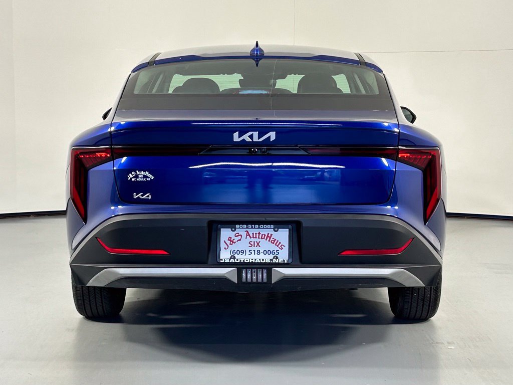 Used 2025 Kia K4 FWD image 6