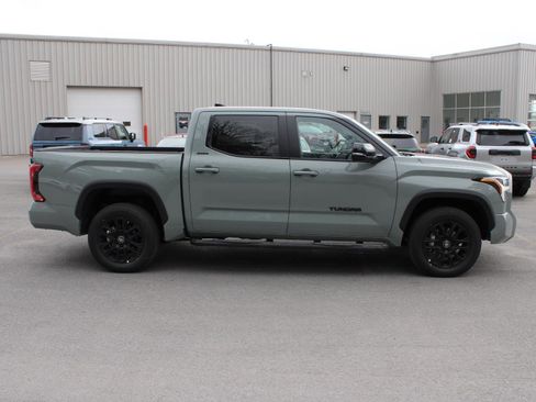 New 2026 Toyota Tundra Limited AWD/4WD image 4