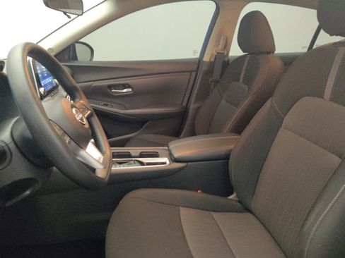 Used 2025 Nissan Sentra SV w/ Trunk Package FWD image 17