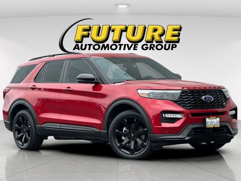 Certified 2020 Ford Explorer ST w/ Premium Technology Package AWD/4WD image 1
