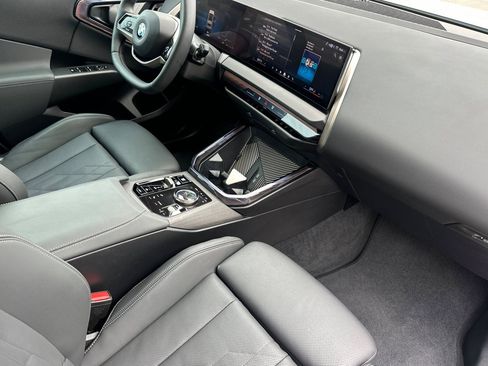 Used 2025 BMW X3 xDrive30i w/ Premium Package image 20