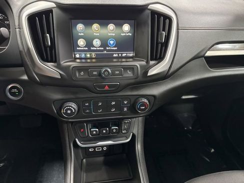Used 2018 GMC Terrain SLE FWD image 16
