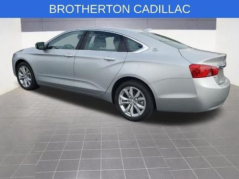 Used 2018 Chevrolet Impala LT w/ LT Leather Package FWD image 3