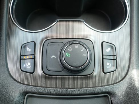 Used 2023 GMC Acadia SLT w/ Elevation Edition AWD/4WD image 32