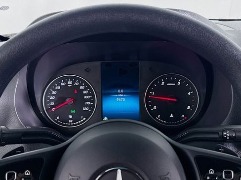 Used 2023 Mercedes-Benz Sprinter 2500 image 18