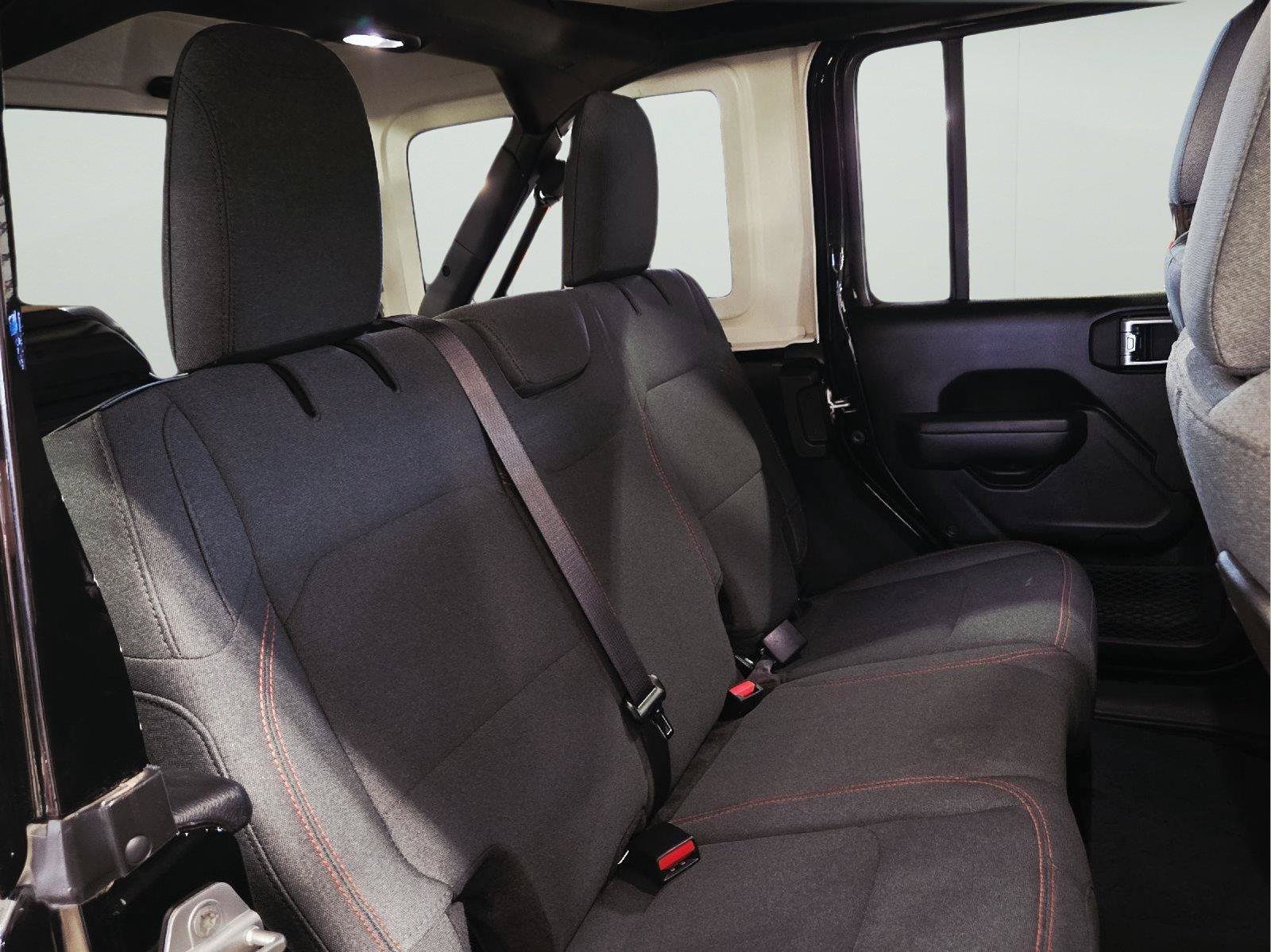 Used 2026 Jeep Wrangler Unlimited Rubicon AWD/4WD image 40