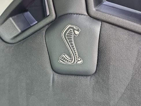 Used 2020 Ford Mustang Shelby GT500 w/ Technology Package RWD image 32