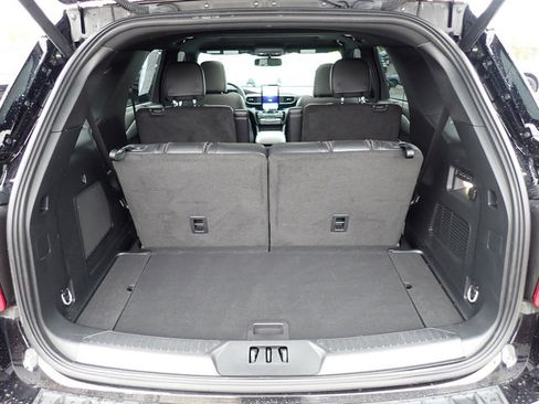 Used 2023 Ford Explorer ST w/ Equipment Group 401A image 7