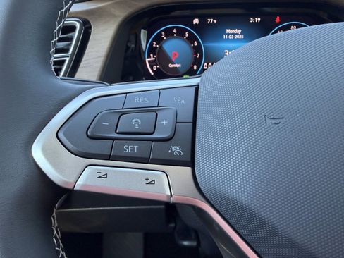 New 2026 Volkswagen Atlas SE image 25