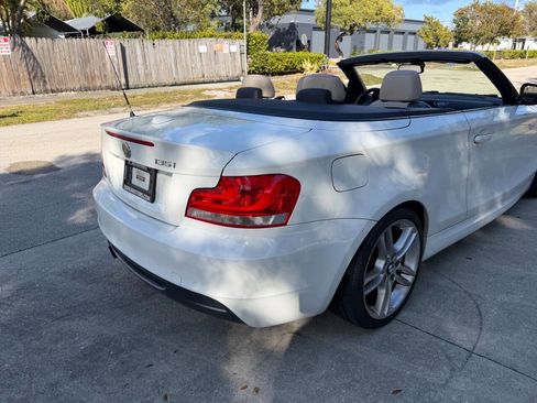 Used 2012 BMW 135i Convertible image 13