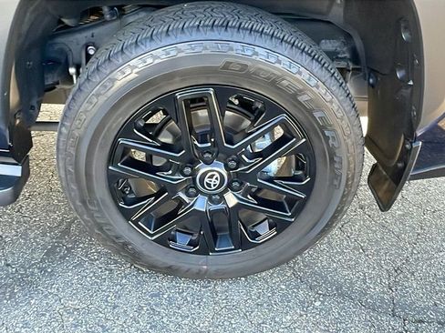 Certified 2025 Toyota Sequoia Limited w/ Tow Technology Package image 31