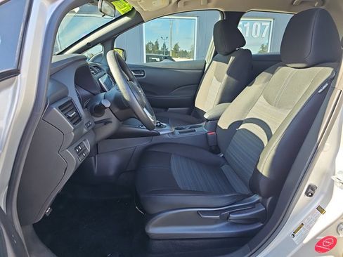 Certified 2023 Nissan Leaf S image 18