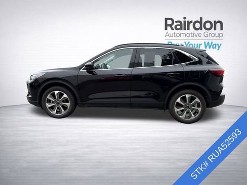 Used 2024 Ford Escape Platinum image 4